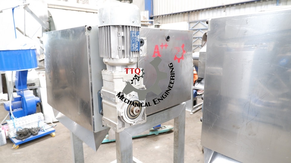 Machine de coupe du cajou