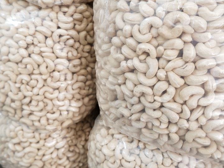 cashew kernels price per 1 kg